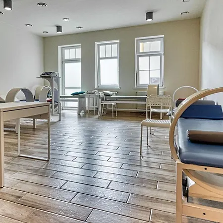 Ow Lukas - Anna Rezort