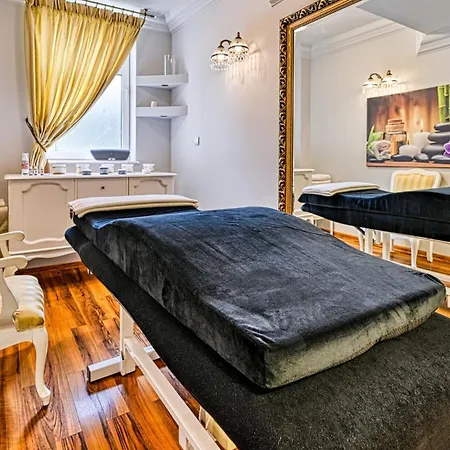 Ow Lukas - Anna Rezort